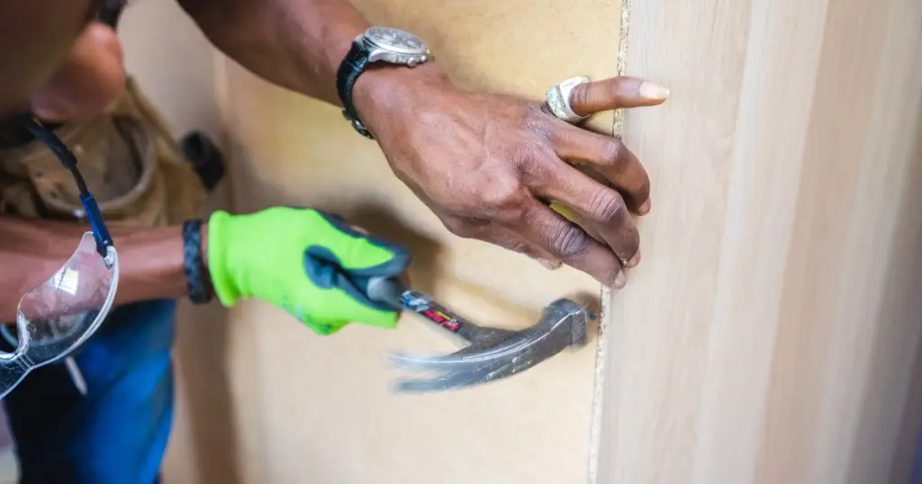 what should a handyman be able to do