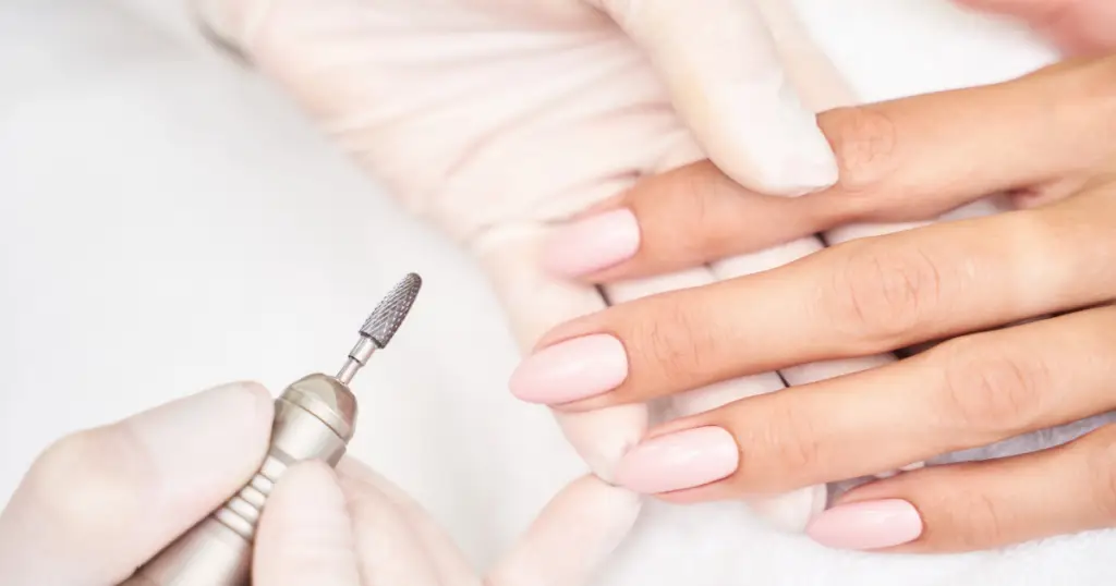 how to dip nails at home