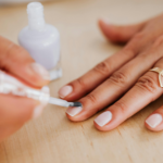 how to dip nails at home