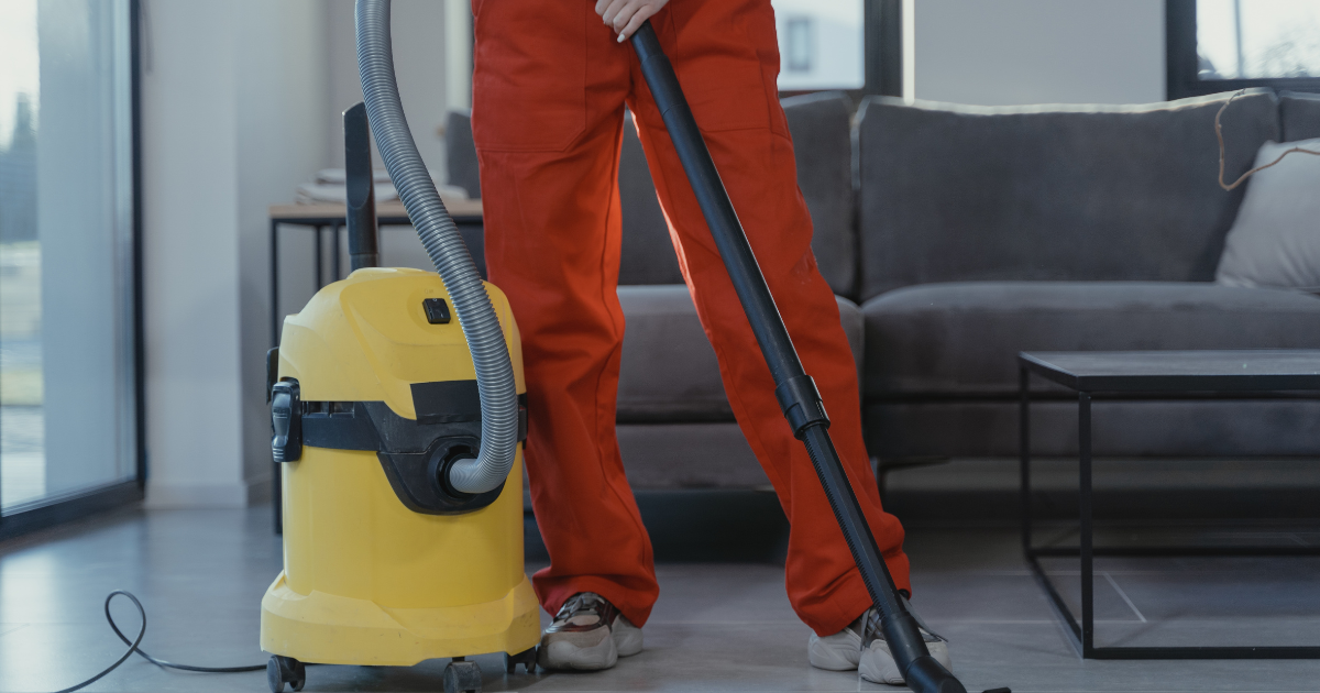 Do you have to clean an Airbnb before you leave